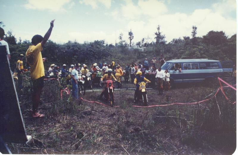 mk2001981040c.jpg