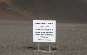 AhaHuiKuMaunaSign